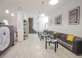 Lorf Hostel&Coffee 2