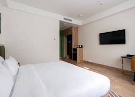 THE ELEMENTS HOTEL 5