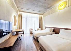 Hotel GLAR Conference & SPA 4