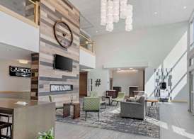 Best Western Plus Peppertree Nampa Civic Center Inn 2