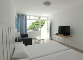 Apartamentos Orly Club Arena Dorada 4