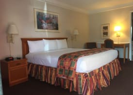 Days Inn by Wyndham Tucson City Center 3