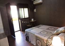Hostal - Bungalows Camping Cáceres 3