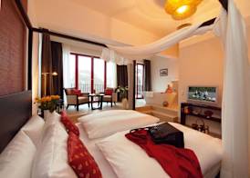 Strandhotel Heringsdorf mit Soleaußenpool 30 Grad 3