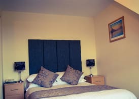 Membly Hall Hotel 3