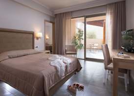 Cactus Beach Hotel 3