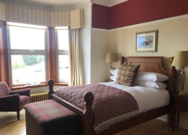 Redcliffe Hotel 4