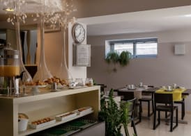 Vialeromadodici Rooms & Apartments 3