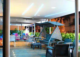 Hotel Blue Rose's 2