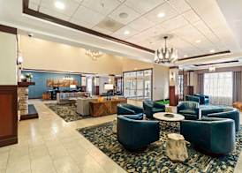 DoubleTree by Hilton Front Royal Blue Ridge Shadows 5