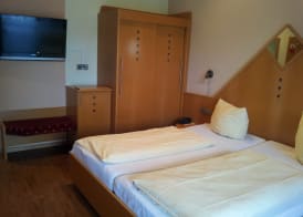 Hotel Löwen Garni - B&B 2