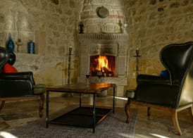 Taru Cave Suites 2