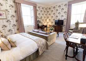 Storrs Hall Hotel on the shore of Lake Windermere 4