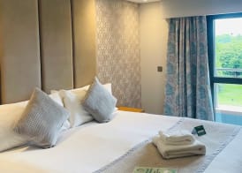 Boston West Hotel 4