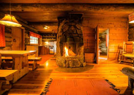 Kakslauttanen Arctic Resort - Igloos and Chalets 2