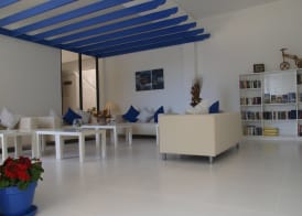 Hilltop Gardens Hotel Apartments 4