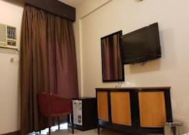 Rahab Hotel 5