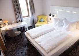 Parkhotel Schillerhain 4