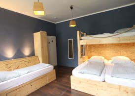 Blue Doors Hostel KTV 3