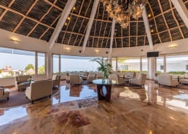 Grand Miramar All Luxury Suites & Residences 2