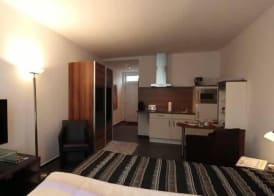 Campus Boardinghouse 5
