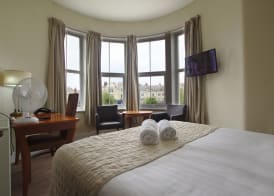 The Broadway Hotel 3