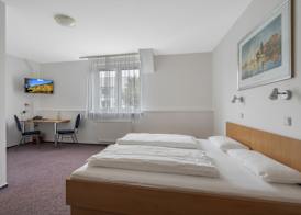 Hotel Imota 3