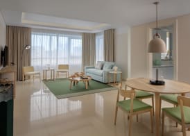 Staybridge Suites DUBAI INTERNET CITY by IHG 4