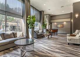 BEST WESTERN PLUS Carlton Plaza Hotel 2
