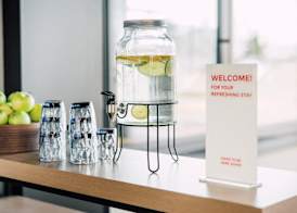 Leonardo Hotel Zurich Airport 5