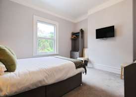 Rowcroft Lodge Guest House B&B 5