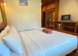 Phi Phi Don Chukit Resort 4