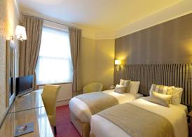 The Royal & Fortescue Hotel 2