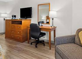 Best Western PLUS Langley Inn 3