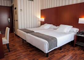 Hotel RH Murcia Centro 4