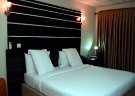 De Rigg Place - Alaka Estate, Surulere 4