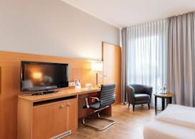 PLAZA Premium Köln 5