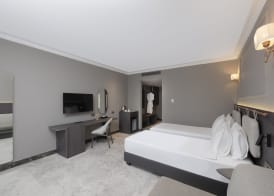 Adora Hotel & Resort 5