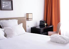 Hotel Frochot Montmartre 5