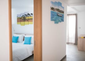Toparadis Guest House 4