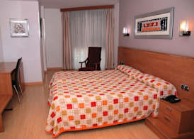 Hotel Villa de Cacabelos 3