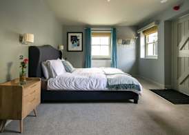 The Cowdray Arms 4