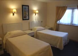 Amblehurst Hotel 3