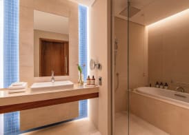 ABESQ DOHA HOTEL & RESIDENCES by IHG 3