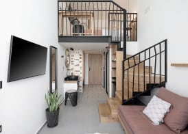 Calla Luxury Seafront Suites 4