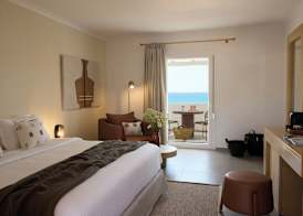 Golden Milos Beach Ηouse by Domotel 4