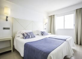 Blau Punta Reina 4