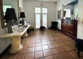 At Wind Chimes Boutique Hotel 4