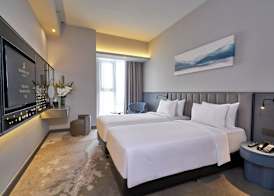 Sleeping Lion Suites 5