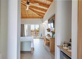 Mystery Skiathos Luxury Residence 4